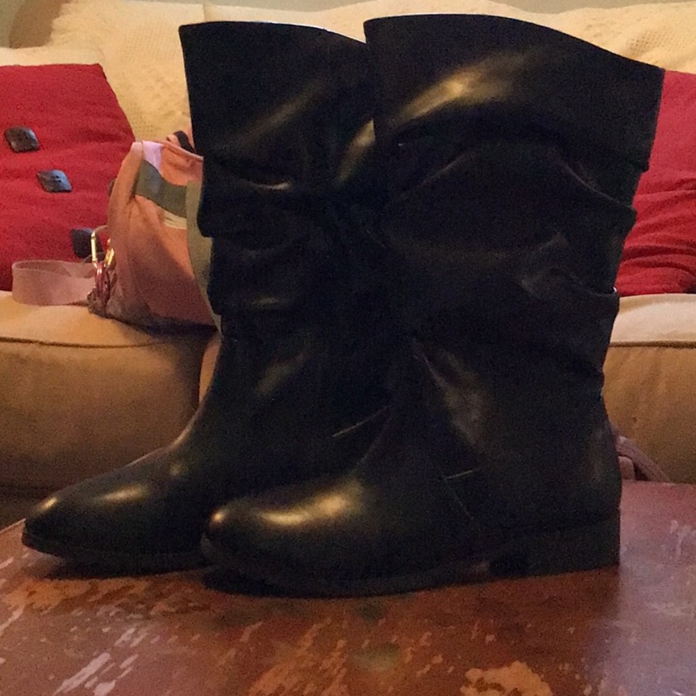 Size 5 riding boots